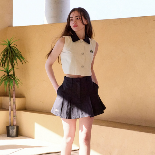 Kandini Women Classic Pleated Skirt